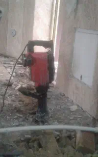 تخریب با پیکور ،کاشی کاری ،لوله کشی آب و فاضلاب