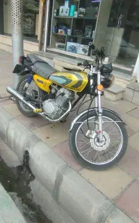 هوندا200