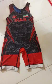دوبنده ۲رو هست با کفش نونو