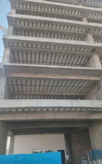 بنا وسیمان کار وکارگر ساده