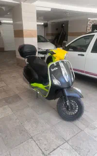 ویشتا۱۵۰سی سی طرح اسکوتر