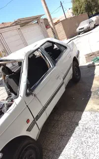 پارس تصادفی ۹۸ موتور و گیربکس سالم