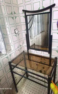 میز ارایش فلزی