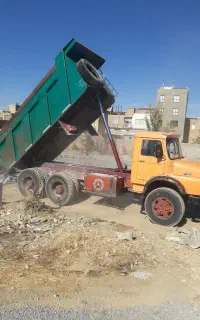 استخدام راننده کمپرسی ده چرخ