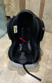 صندلی ماشین