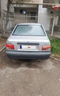 پراید نقره ای