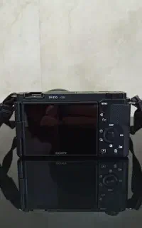 دوربین عکاسی SONY ZVE10