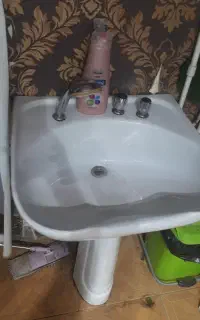 سرشور ارایشگاه