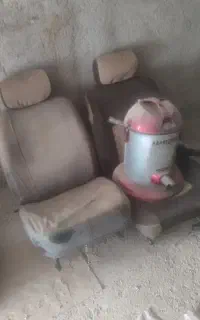 دو عدد صندلی ماشین