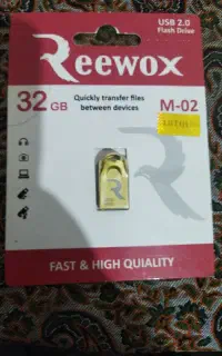 فلش مموری ۳۲ گیگ ریووکس (Reewox) مدل M-02 - آکبند