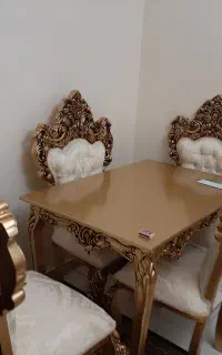 میز ناهار خوری سلطنتی