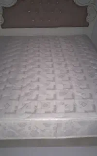 تخت خواب دو نفره