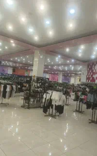 استخدام فروشنده و صندوق دار فروشگاه پوشاک