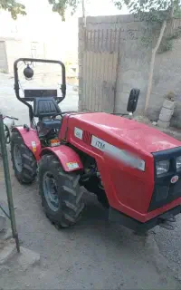 تراکتور گلدونی