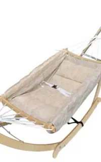 گهواره تمیز سالم