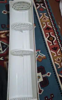نگهدارنده و قفسه وسایل حمام