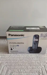 تلفن پاناسونیک در حد نو صفر.