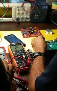 آموزش نصب تعمیرات کولرگازی وپکیج ،برد،فشرده درمشهد