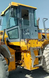 مکانیک  انواع لودرهای چینی و ماشین آلات راهسازی