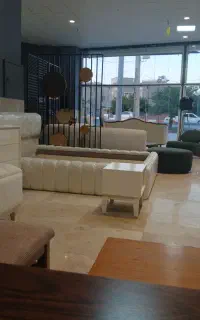 نیروی کار جهت نمایشگاه مبل