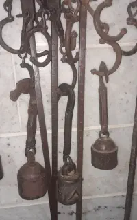 تعداد ۱۰ عدد قپان کیلو ومن همگی قدیمی وبکر