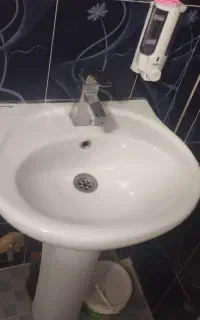 فروش دو جفت رو شویی سرویس حمام و دستشویی
