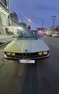 بی ام و ۵۱۸ کلاسیک درجه یک