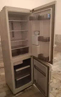 یخچال الکترواستیل