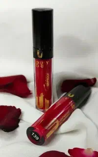 رژ لب گیاهی خارجی