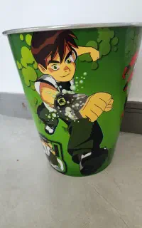 ست کودک  سطل زباله و ساعت دیواری طرح بن تن