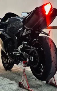 Yamaha r1 یاماها