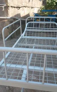 تخت بیمارستاتی