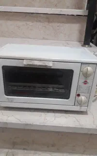 یکدستگاه توستر مارک پارس خزر ۱۲۰۰ تومن