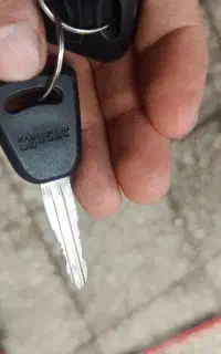سوییچ ماشینم گم شده تومحدوده یزدانشهر