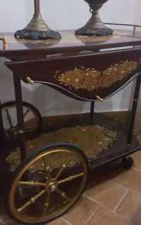 میز بار معرق کاری شده