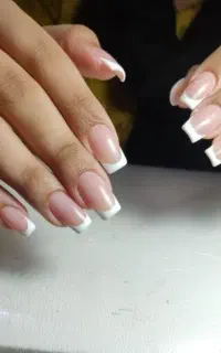 کاشت ناخن