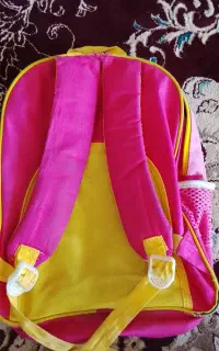 کوله مدرسه