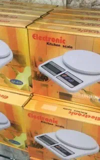 ترازو اشپزخونه ده کیلویی الکترونیک درجه یک