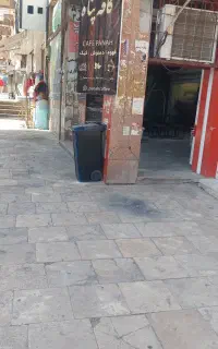 اداری تجاری رو به بلوارجمهوری