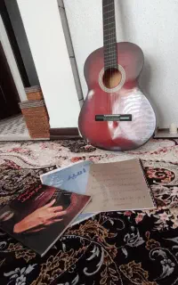 گیتار یاماها