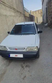 ماشین پراید سفید رنگ مدل ۹۲