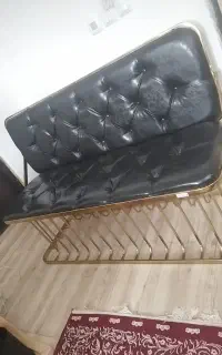 صندلی برای سالن و دفتر کار