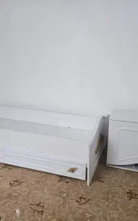 تخت خواب و بوفه