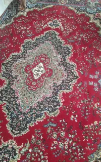 فرش ۶متری زمینه لاکی