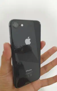 آیفون 8