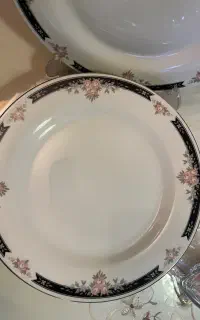 بشقاب چینی پلو خوری قدیمی