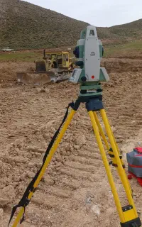 خدمات نقشه برداری