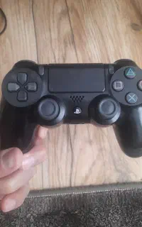 دسته ps4 اصلی در حد سالم سالم