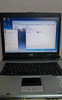 لپ‌تاپ ایسر تمیز