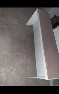 نیمکت چوبی
